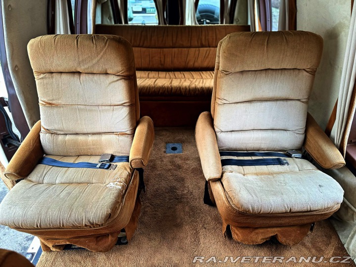 Ford Econoline E-150 5.8 V8 1983