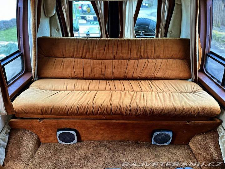 Ford Econoline E-150 5.8 V8 1983