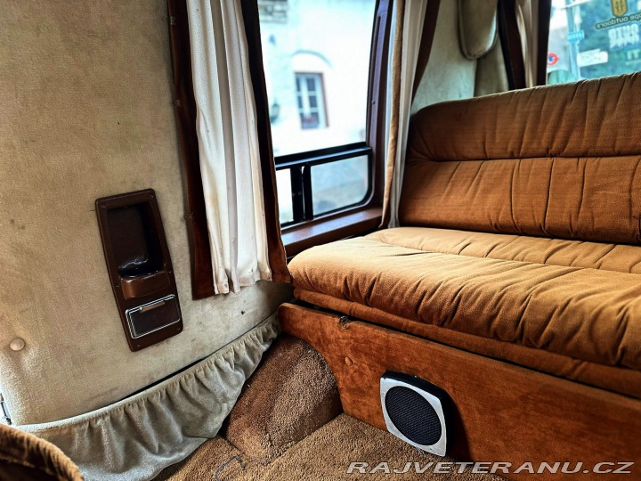 Ford Econoline E-150 5.8 V8 1983