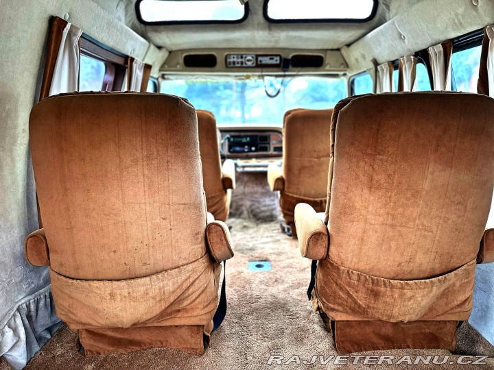 Ford Econoline E-150 5.8 V8 1983