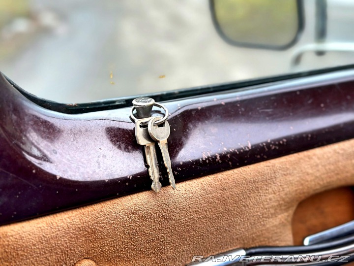 Ford Econoline E-150 5.8 V8 1983