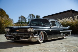 Cadillac Series 62 SPECIAL SERIES 62 FLEETWOOD SEDAN 1958