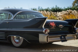 Cadillac Series 62 SPECIAL SERIES 62 FLEETWOOD SEDAN 1958