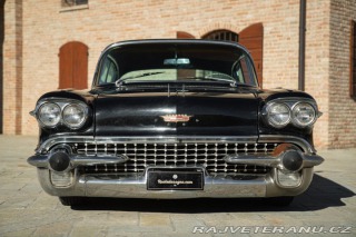 Cadillac Series 62 SPECIAL SERIES 62 FLEETWOOD SEDAN 1958