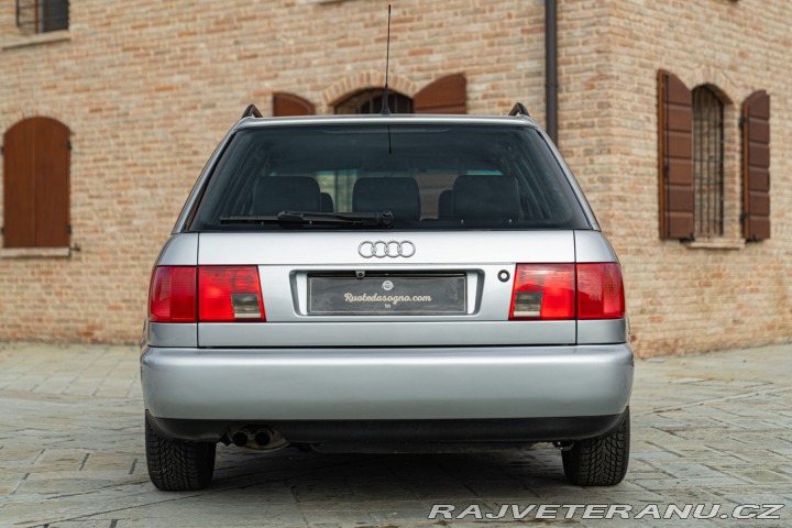 Audi Quattro A6 AVANT QUATTRO 1995