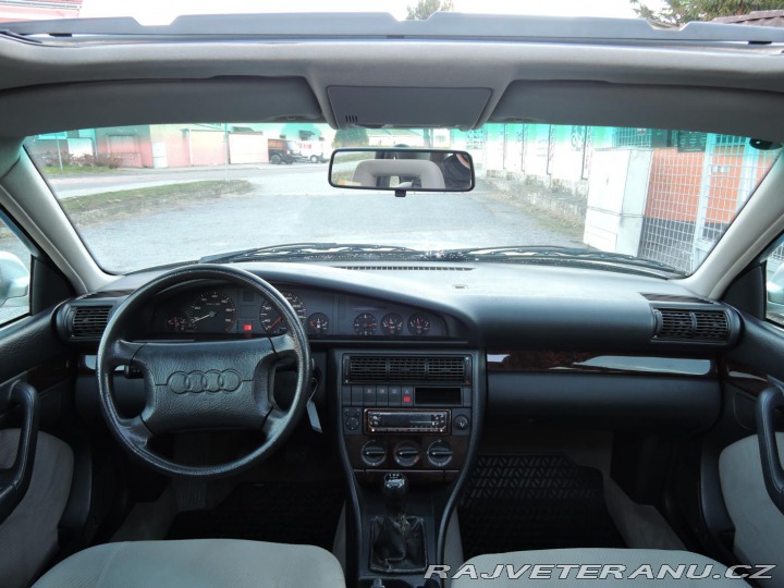 Audi 100 2,6 V6 1.majitel - 146.00 1994