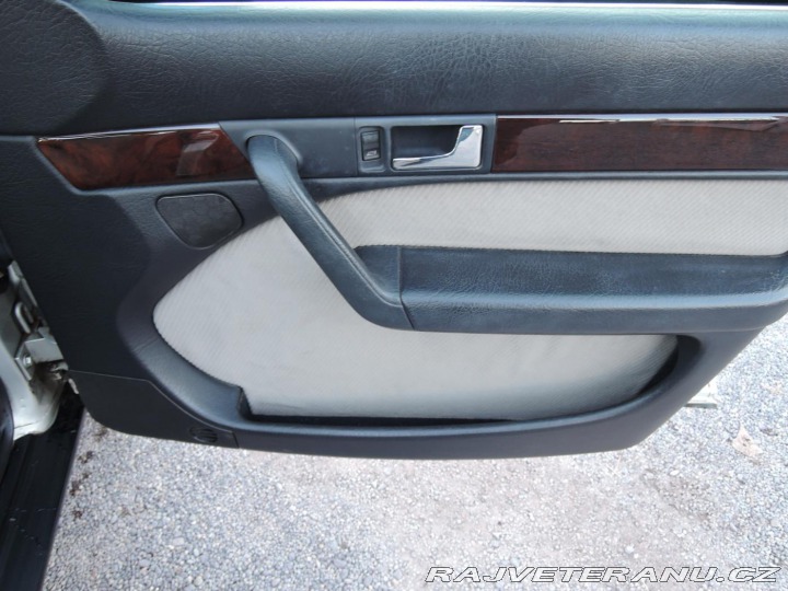 Audi 100 2,6 V6 1.majitel - 146.00 1994