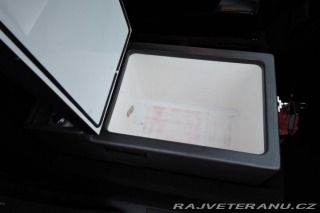 Lincoln Town Car 4,6 Limuzína 9.m Pronájem 1995