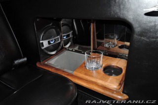 Lincoln Town Car 4,6 Limuzína 9.m Pronájem 1995