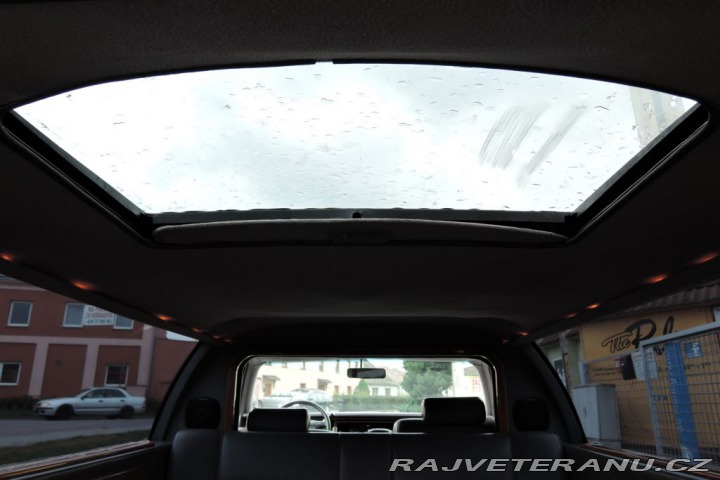 Lincoln Town Car 4,6 Limuzína 7.m Pronájem 1993