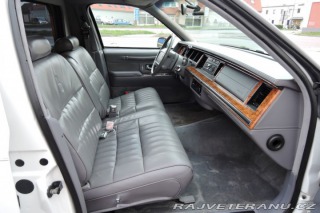 Lincoln Town Car 4,6 Limuzína 7.m Pronájem 1993