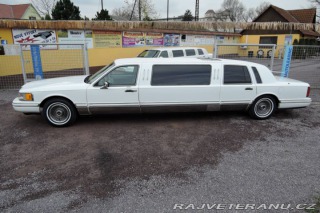 Lincoln Town Car 4,6 Limuzína 7.m Pronájem 1993