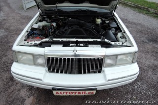 Lincoln Town Car 4,6 Limuzína 7.m Pronájem 1993