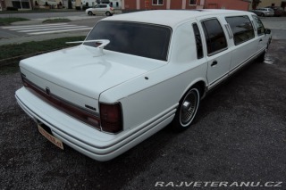 Lincoln Town Car 4,6 Limuzína 7.m Pronájem 1993