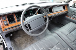 Lincoln Town Car 4,6 Limuzína 7.m Pronájem 1993