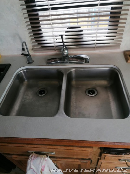 Ford V8 7,5 V8 Fleetwood Pace Aro 1990