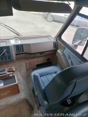 Ford F 7,5 Fleetwood Pace Arow 1990