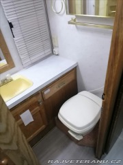 Ford F 7,5 Fleetwood Pace Arow 1990