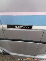 Ford F 7,5 Fleetwood Pace Arow 1990