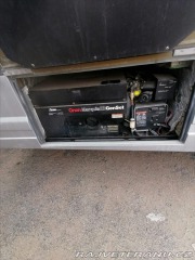 Ford F 7,5 Fleetwood Pace Arow 1990