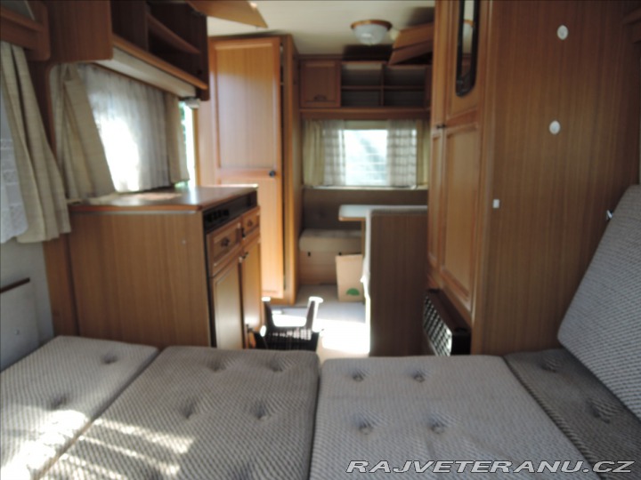Ostatní značky Ostatní modely Hobby De Luxe 420 obytný přívě 1987