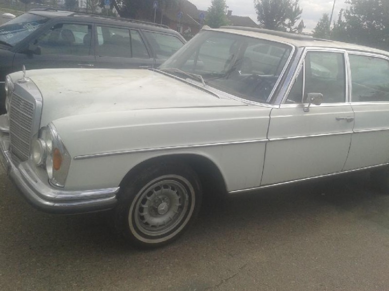 Mercedes-Benz 300 SEL