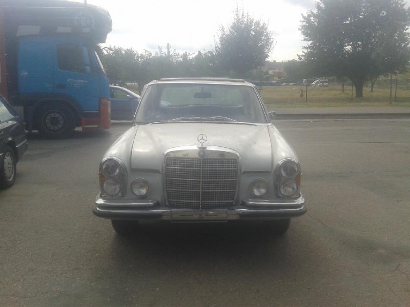 Mercedes-Benz 300 SEL
