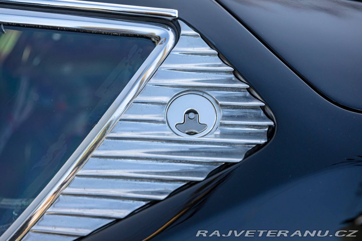 Ostatní značky Ostatní modely De Tomaso Pantera 1971