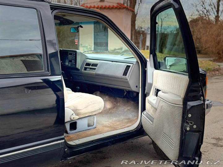 Chevrolet Suburban 1500 | 5.7L V8 | 4x4 1994