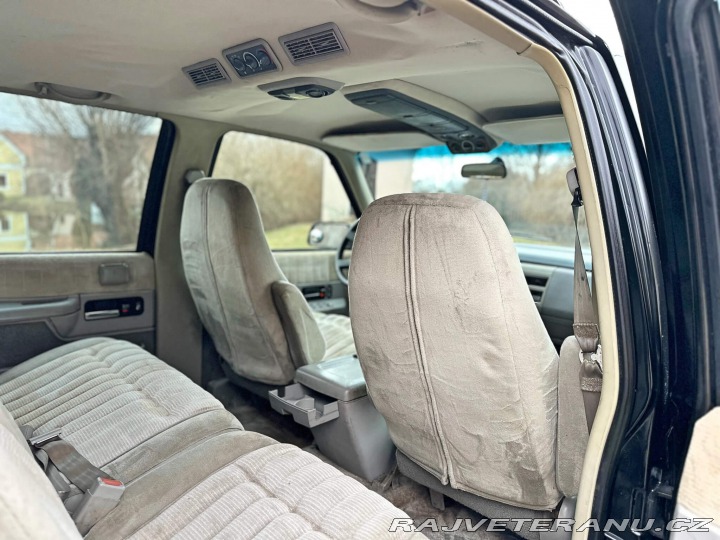 Chevrolet Suburban 1500 | 5.7L V8 | 4x4 1994