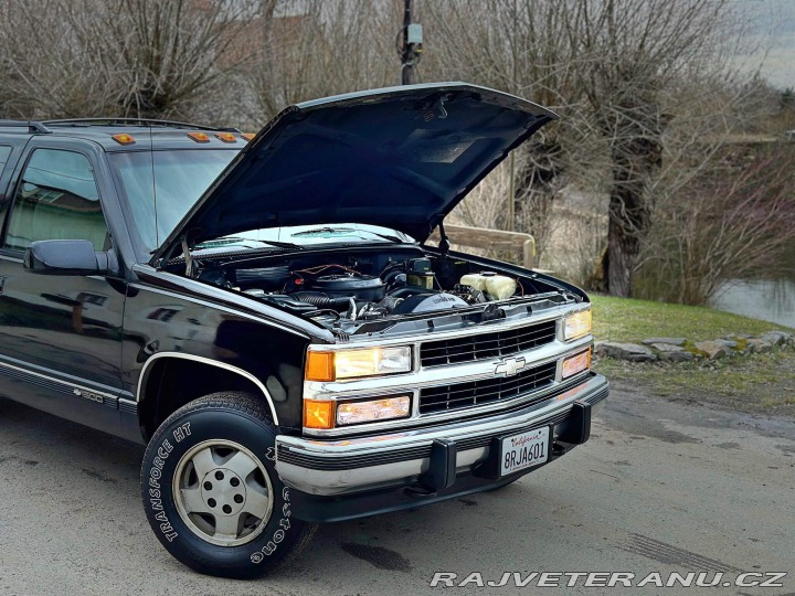 Chevrolet Suburban 1500 | 5.7L V8 | 4x4 1994