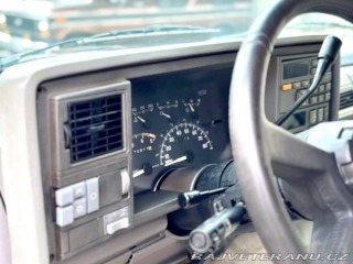 Chevrolet Suburban 1500 | 5.7L V8 | 4x4 1994