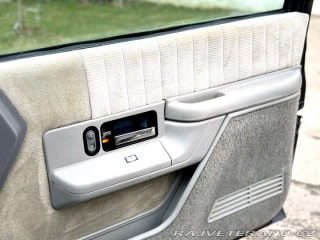 Chevrolet Suburban 1500 | 5.7L V8 | 4x4 1994