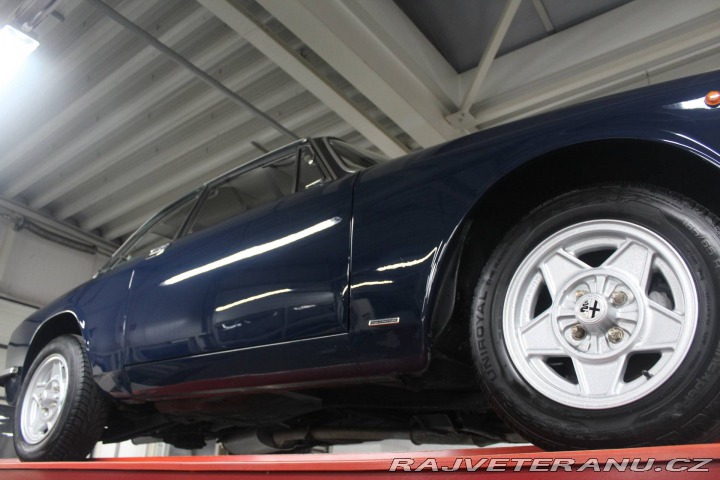 Alfa Romeo GT 1300 GT Junior Bertone 1971