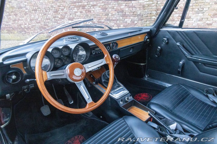 Alfa Romeo GT 1300 GT Junior Bertone 1971