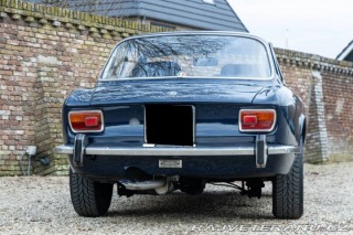 Alfa Romeo GT 1300 GT Junior Bertone 1971