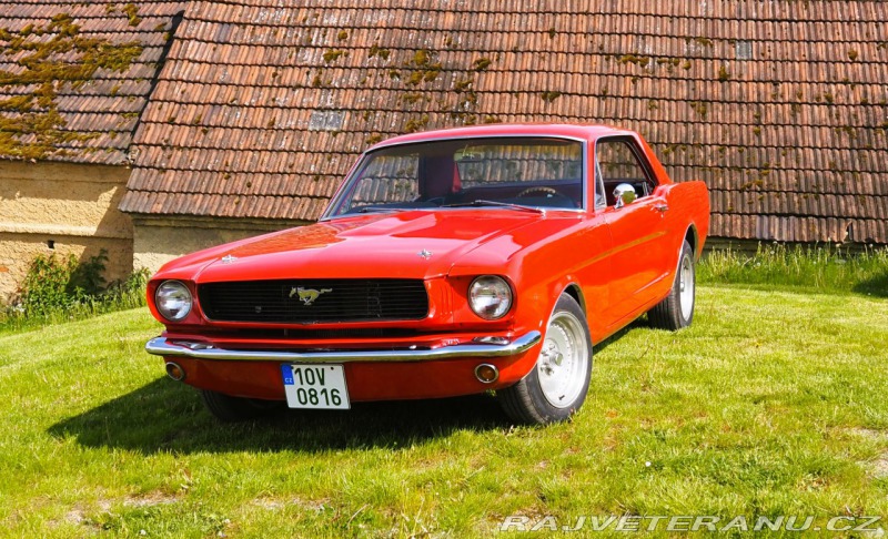 Ford Mustang 