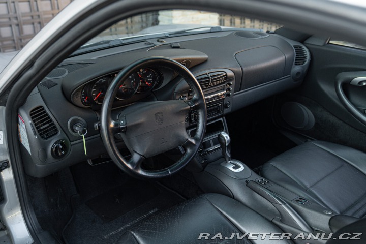 Porsche 911 996 (911) CARRERA 4 1999