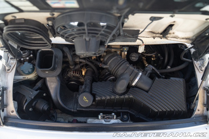 Porsche 911 996 (911) 2002