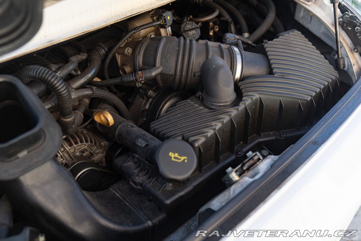 Porsche 911 996 (911) 2002