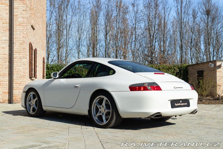Porsche 911 996 (911) 2002