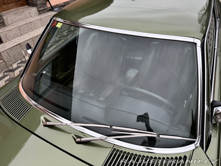 Mercedes-Benz SLC 350 V8 1978 EU Verzia 1979