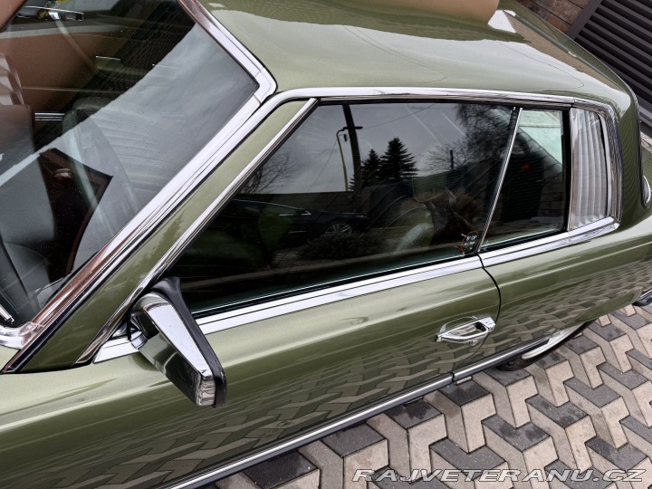 Mercedes-Benz SLC 350 V8 1978 EU Verzia 1979