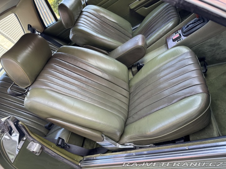 Mercedes-Benz SLC 350 V8 1978 EU Verzia 1979
