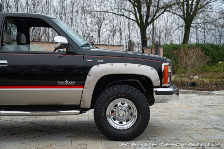 GMC Sierra SLX 5.7 L V8 1990
