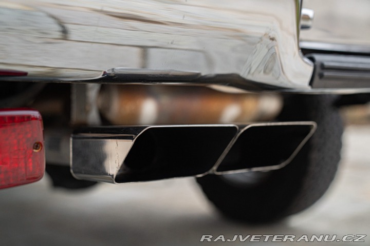 GMC Sierra SLX 5.7 L V8 1990