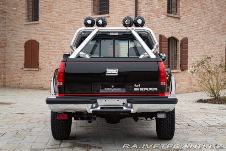 GMC Sierra SLX 5.7 L V8 1990