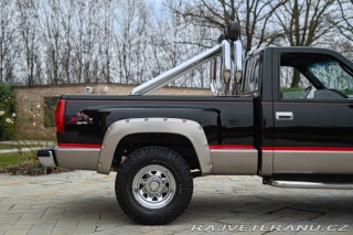 GMC Sierra SLX 5.7 L V8 1990