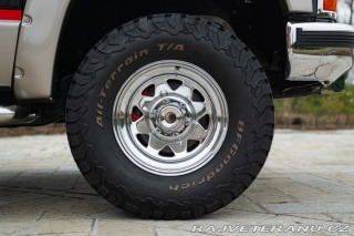 GMC Sierra SLX 5.7 L V8 1990