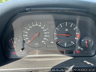 BMW M5 M5 sedan  3.6i  švýcar 1989